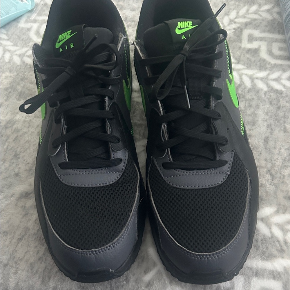 NIKE ✔️ AIR MAX EXCEE- GREEN STRIKE - Picture 10 of 10